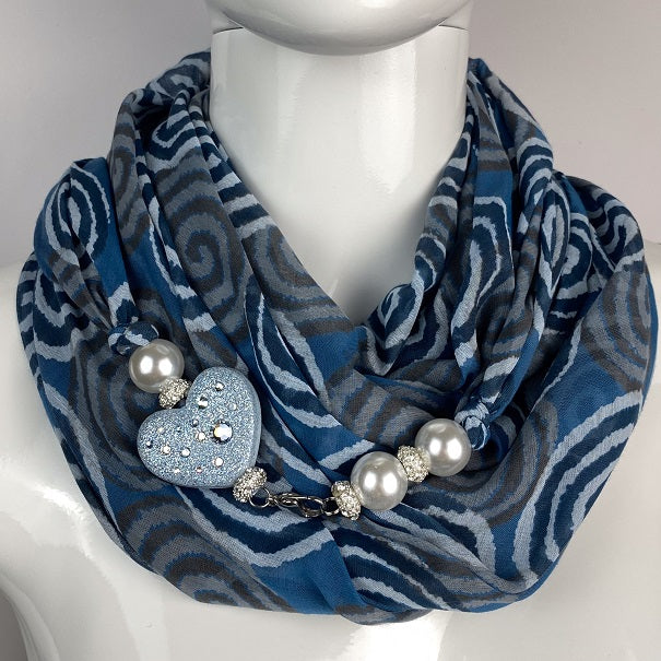 Sciarpa con Dettaglio Gioiello - Brillissima  - Blu Celeste polvere Ottanio - Cuore Celeste polvere